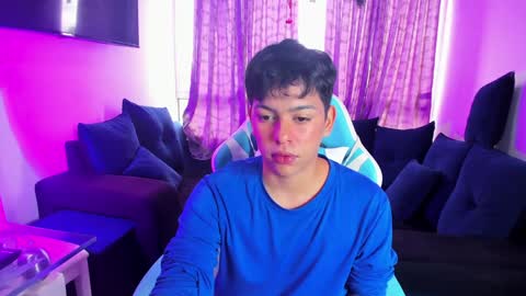 Snapshot of franco_rizzo01 chatting on 5, 1, 2025 frank online show from 5, 1, 2025