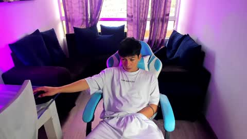 Snapshot of franco_rizzo01 chatting on 15, 1, 2025 frank online show from 15, 1, 2025