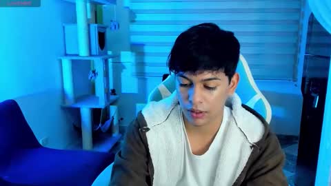 Snapshot of franco_rizzo01 chatting on 5, 10, 2025 frank online show from 5, 10, 2025