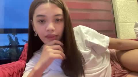 francyne_kemmis online show from 24, 11, 2025