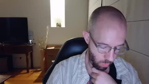 frank_perry2332 online show from 28, 4, 2026