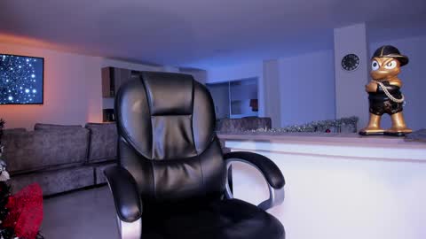 Frank Farrell. Hey remember to give me a thumbs up Ty online show from 17, 1, 2025