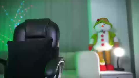 Frank Farrell. Hey remember to give me a thumbs up Ty online show from 14, 11, 2025