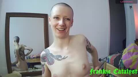 Snapshot of frankiecatalyst chatting on 9, 6, 2026 Frankie Catalyst online show from 9, 6, 2026