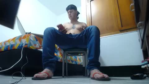 Snapshot of franklinm_7777 chatting on 8, 11, 2025 franklinm_7777 online show from 8, 11, 2025