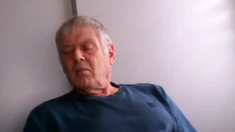 Snapshot of frannkboy61 chatting on 11, 6, 2026 frannkboy61 online show from 11, 6, 2026