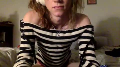 Snapshot of franny_4ever chatting on 28, 11, 2025 Fever online show from 28, 11, 2025