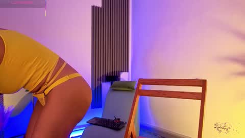 Fransheska online show from 5, 3, 2026