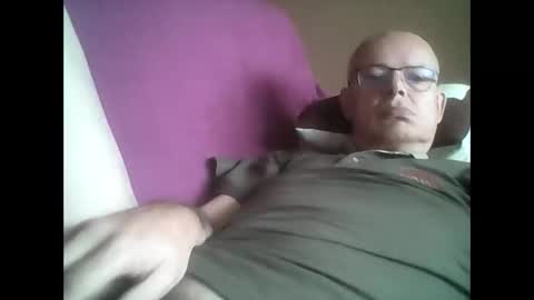 Snapshot of franznaked chatting on 16, 11, 2025 Frantz online show from 16, 11, 2025