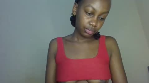 freaky_beauty online show from 26, 5, 2026