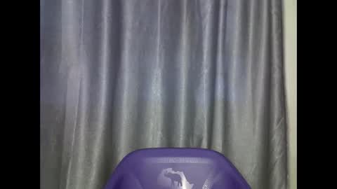 Snapshot of freaky_brula chatting on 2, 10, 2025 freaky brula online show from 2, 10, 2025