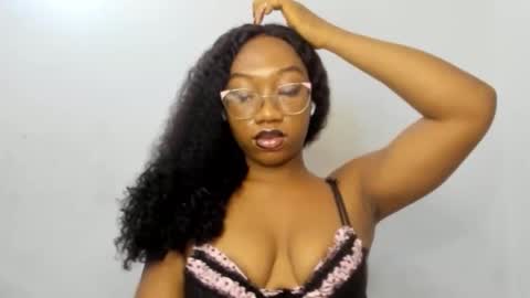 Snapshot of freaky_ebonygirl chatting on 1, 10, 2025 Freaky ebonygirl online show from 1, 10, 2025
