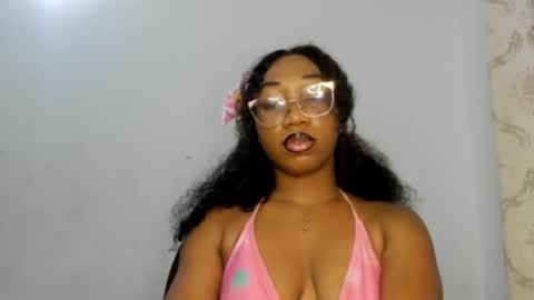 Snapshot of freaky_ebonygirl chatting on 4, 10, 2025 Freaky ebonygirl online show from 4, 10, 2025
