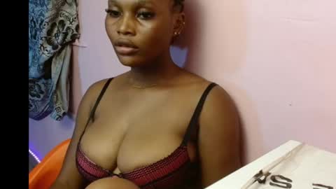 Snapshot of freaky_luna chatting on 26, 10, 2025 luna online show from 26, 10, 2025