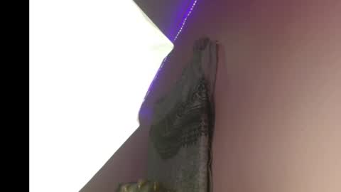 Snapshot of freaky_luna chatting on 1, 11, 2025 luna online show from 1, 11, 2025