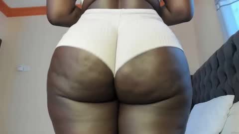 Snapshot of freaky_maria chatting on 5, 12, 2024 Maria online show from 5, 12, 2024