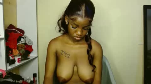 Snapshot of freaky_shamzzy chatting on 4, 4, 2026 shamika online show from 4, 4, 2026