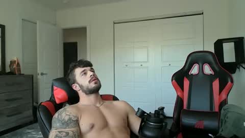 Snapshot of freakyfitking chatting on 9, 1, 2025 freakyfitking online show from 9, 1, 2025