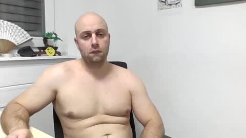 Snapshot of freddow chatting on 4, 12, 2024 freddow online show from 4, 12, 2024