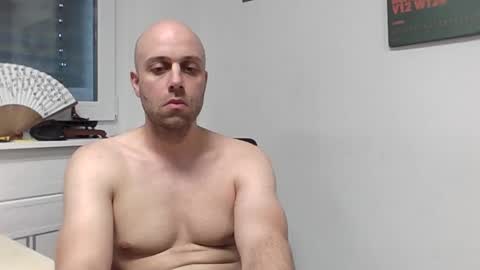 Snapshot of freddow chatting on 14, 10, 2025 freddow online show from 14, 10, 2025