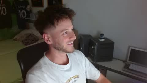 Snapshot of freddy_star chatting on 6, 5, 2026 Frederick Perin online show from 6, 5, 2026