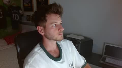 Snapshot of freddy_star chatting on 22, 5, 2026 Frederick Perin online show from 22, 5, 2026