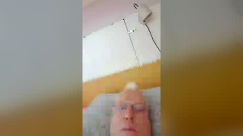 freddybear196258 online show from 26, 6, 2026