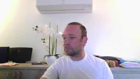 fredodu41 online show from 13, 4, 2026