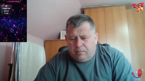 Snapshot of freeboy80180 chatting on 7, 3, 2025 freeboy80180 online show from 7, 3, 2025