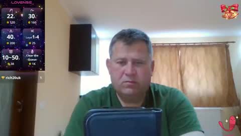 freeboy80180 online show from 29, 4, 2026