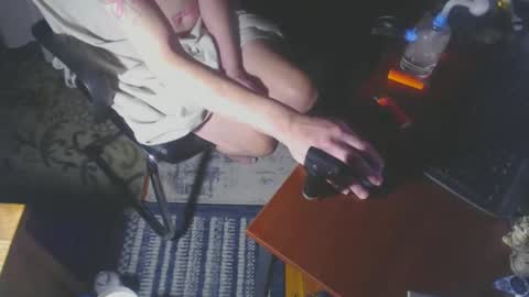 Guy4YngrSmoothWild online show from 1, 1, 2025