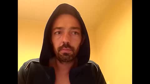 Snapshot of frenchy23uk chatting on 2, 11, 2025 frenchy online show from 2, 11, 2025