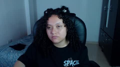 Snapshot of freud_x_louise1 chatting on 29, 12, 2024 Louise online show from 29, 12, 2024