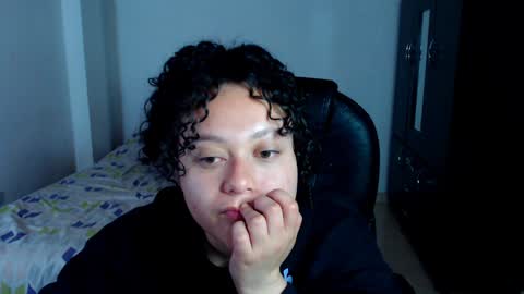 Snapshot of freud_x_louise1 chatting on 3, 1, 2025 Louise online show from 3, 1, 2025