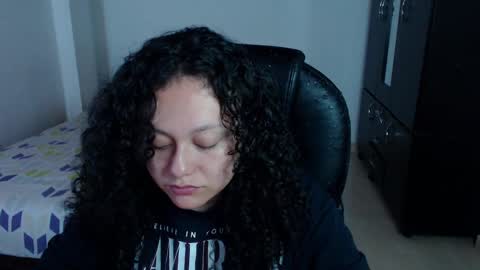 Snapshot of freud_x_louise1 chatting on 14, 1, 2025 Louise online show from 14, 1, 2025