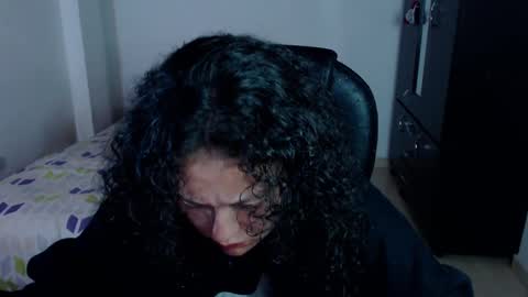 Snapshot of freud_x_louise1 chatting on 27, 1, 2025 Louise online show from 27, 1, 2025