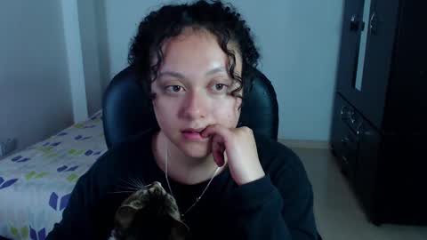 Snapshot of freud_x_louise1 chatting on 13, 2, 2025 Louise online show from 13, 2, 2025