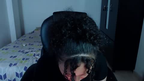 Snapshot of freud_x_louise1 chatting on 5, 3, 2025 Louise online show from 5, 3, 2025