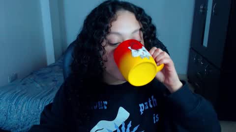 Snapshot of freud_x_louise1 chatting on 6, 10, 2025 Louise online show from 6, 10, 2025