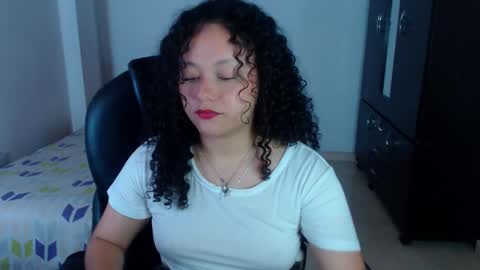 Snapshot of freud_x_louise1 chatting on 7, 3, 2026 Louise online show from 7, 3, 2026