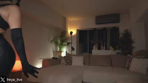 Snapshot of freya_ chatting on 30, 10, 2025 Freya online show from 30, 10, 2025