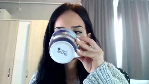 Freya online show from 11, 11, 2025