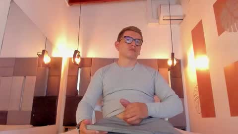  ALIS AND ALEX  online show from 6, 1, 2026