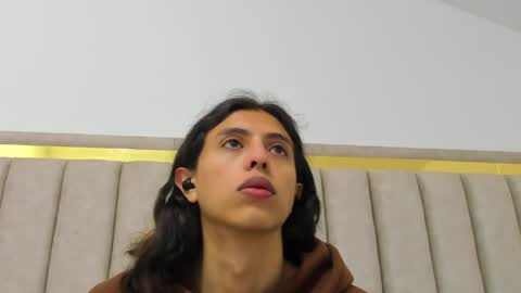 FreyaMoller  online show from 19, 4, 2026