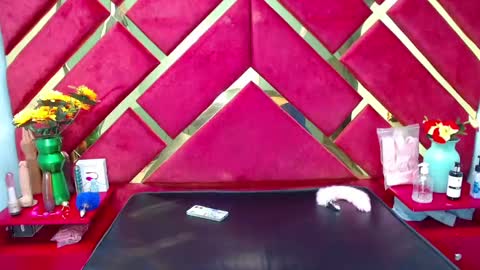 freyja_naugthy online show from 24, 2, 2025