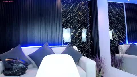 Snapshot of freyja_sweet_ chatting on 31, 10, 2025 Freyja Sweet online show from 31, 10, 2025