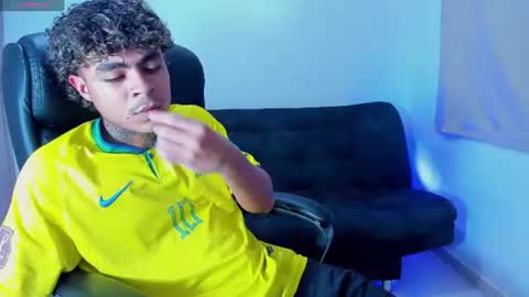 freyva_ online show from 14, 6, 2026