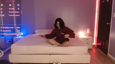 frida_lassi_ online show from 25, 1, 2025