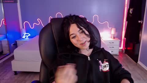 frida_lassi_ online show from 27, 2, 2025