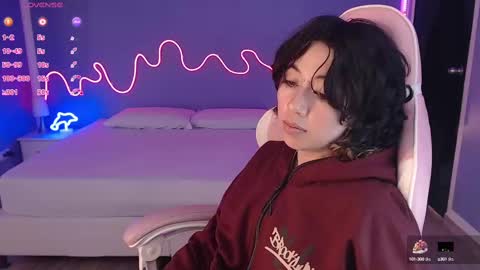 frida_lassi_ online show from 11, 3, 2025